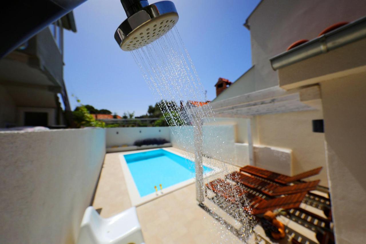 Villa Klaudia With Pool Zadar Exteriér fotografie